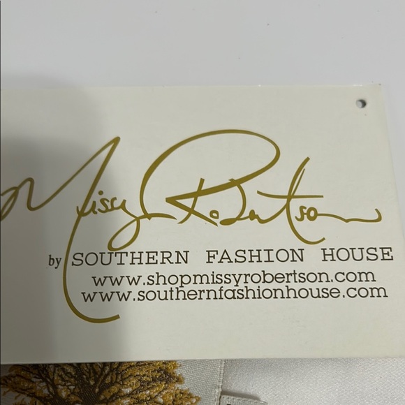 Misty Robertson Cream Embellished Relaxed long Sleeve Blouse, New with Tags . - Picture 8 of 10